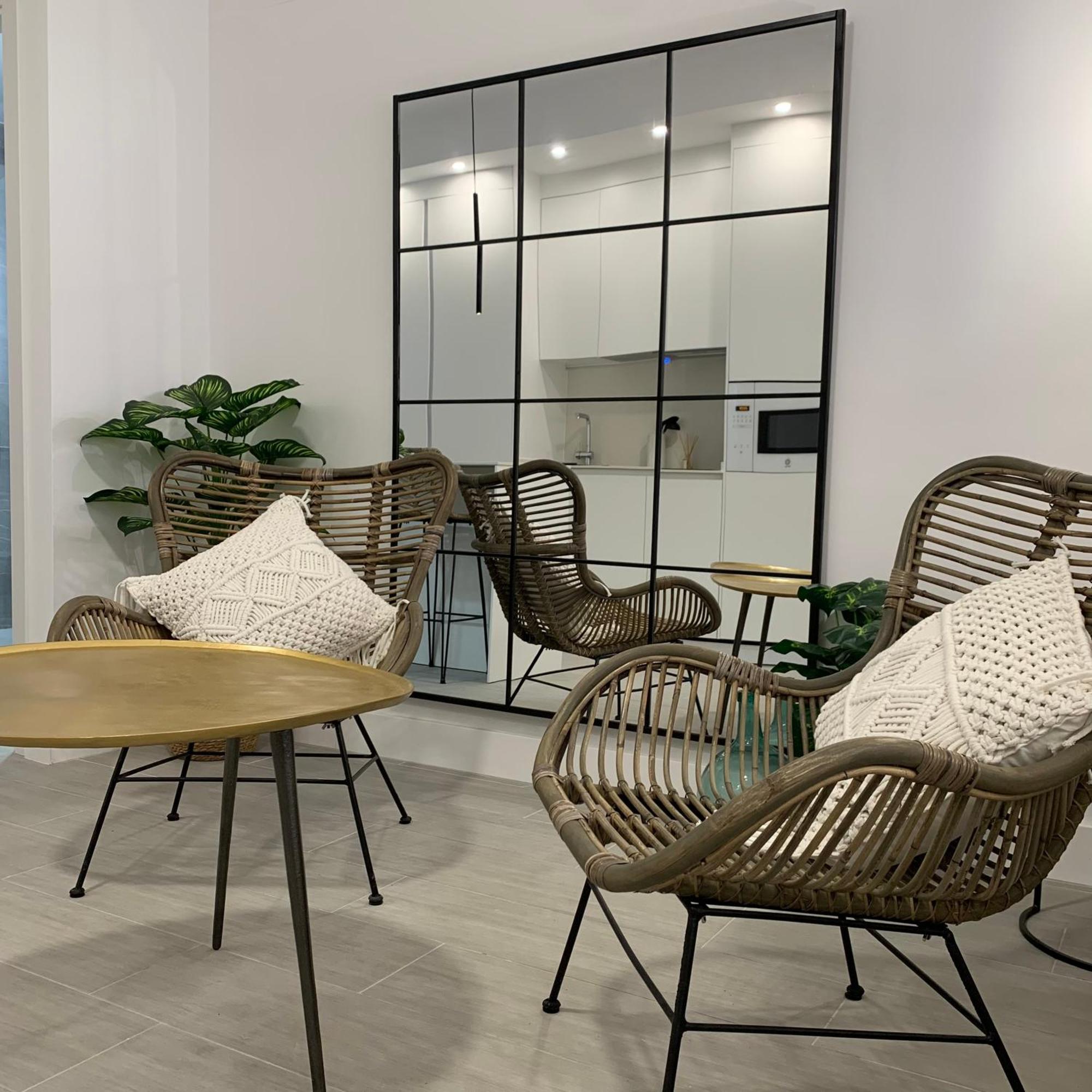 Lovely Suites Tarifa, Estudio A Estrenar En El Centro Y Muy Cerca De La Playa Экстерьер фото